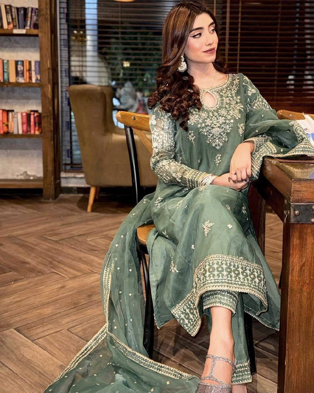 Elegant Organza Silk Kurti-Plazzo Set with Embroidered Dupatta