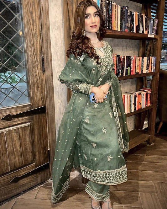 Elegant Organza Silk Kurti-Plazzo Set with Embroidered Dupatta